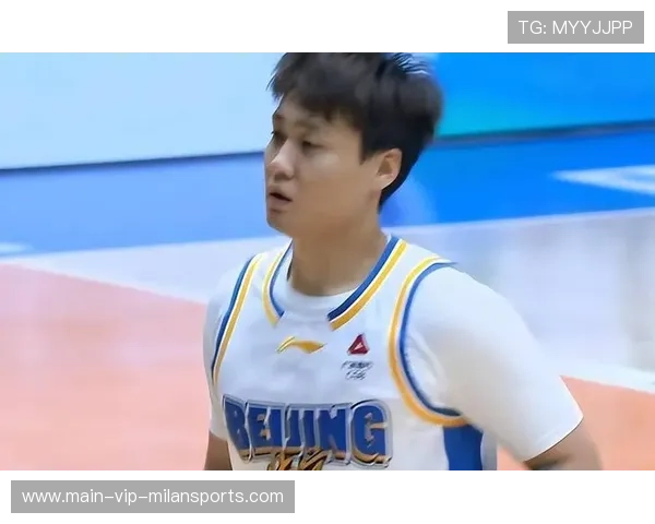 赵睿出勤表公开，两年出场何其少，赵睿日常照